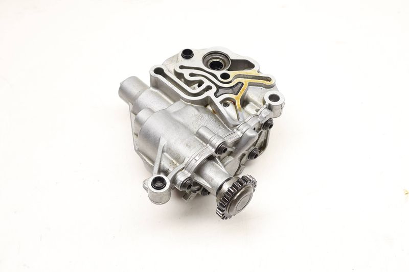 Engine Oil Pump 06H115105GE — Used (SKU 617096)