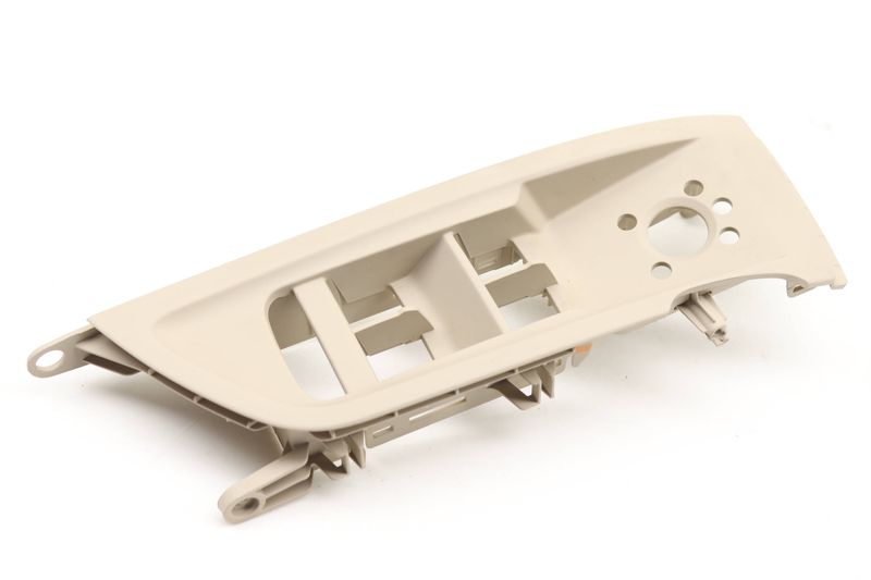 Door Panel Master Window Switch Trim / Bezel 80B959517B — Used (SKU 593595)