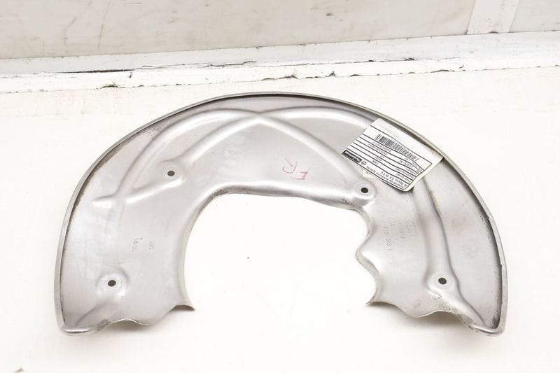 Brake Dust / Splash Shield 8W0615312E — Used (SKU 617059)