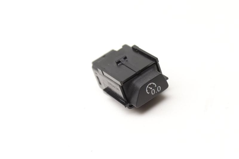 Instrument Cluster Trip Reset Switch / Button 80B907569 — Used (SKU 593821)