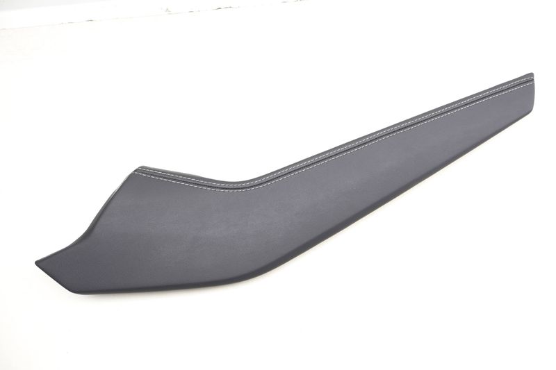 Center Console Trim Panel 80B863305C — Used (SKU 617462)