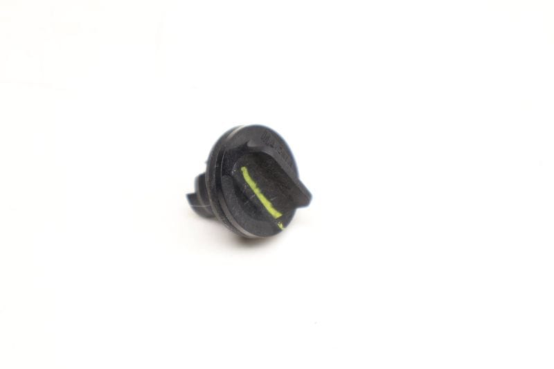 Lower Tail Light Bulb Socket / Holder 80A945221A — Used (SKU 617304)