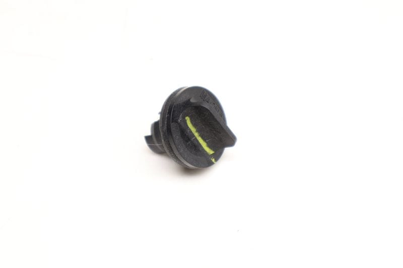 Lower Tail Light Bulb Socket / Holder 80A945221A — Used (SKU 617309)
