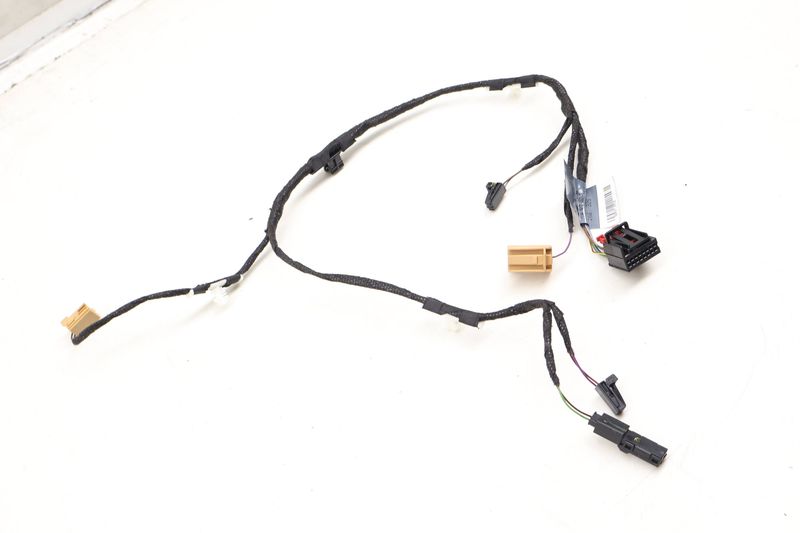 Door Panel Wiring Harness 80A971693S — Used (SKU 617183)