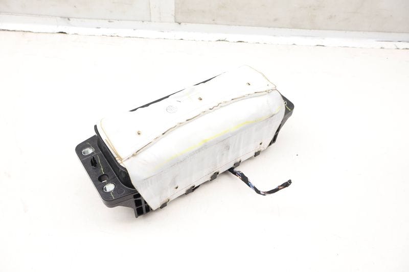 Dash Airbag / Air Bag 80A880204G — Used (SKU 617142)