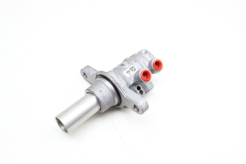 Brake Master Cylinder 34336881095 — Used (SKU 695738)