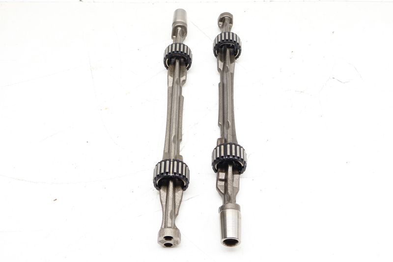 Engine Balance Shaft Set 8487233 — Used (SKU 695819)