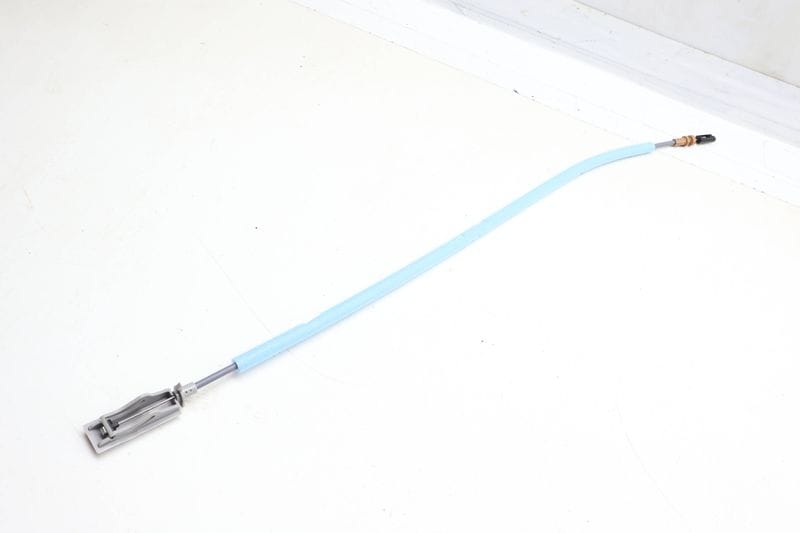 Interior Door Handle Release / Bowden Cable 51217409277 — Used (SKU 695706)