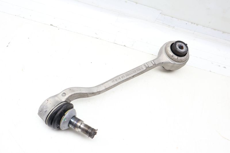 Lower Rearward Control Arm 31106870972 — Used (SKU 695787)
