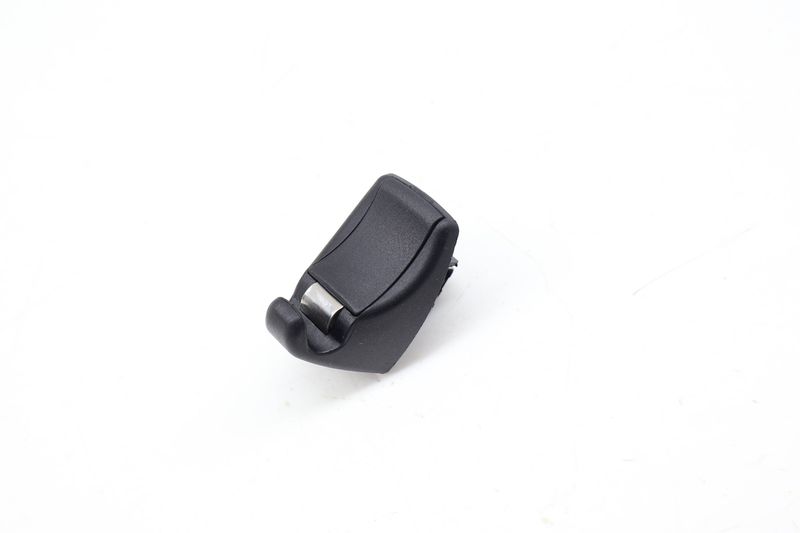 Sun Visor Clip / Bracket 51167277251 — Used (SKU 695508)