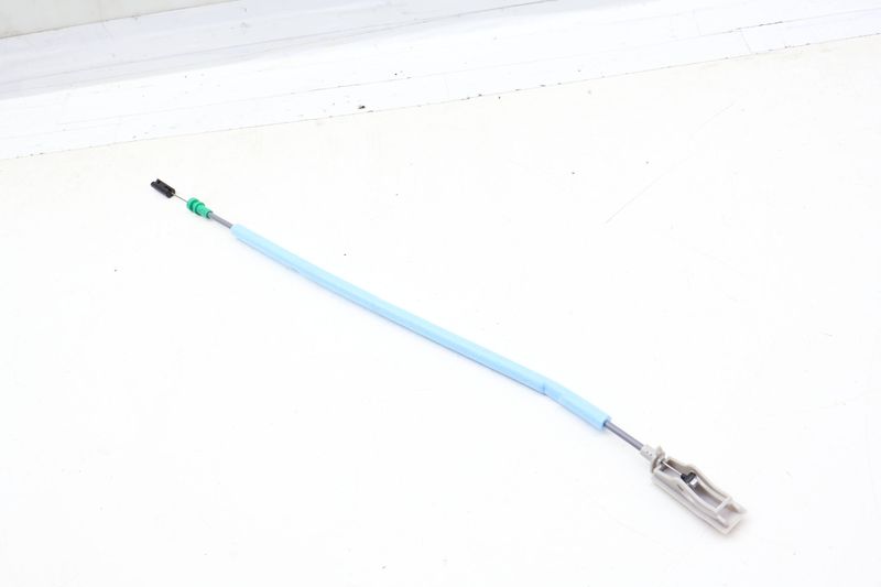 Interior Door Handle Release / Bowden Cable 51227409276 — Used (SKU 695711)