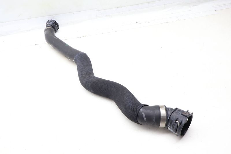 Upper Radiator Coolant Hose / Line 17129797611 — Used (SKU 695863)