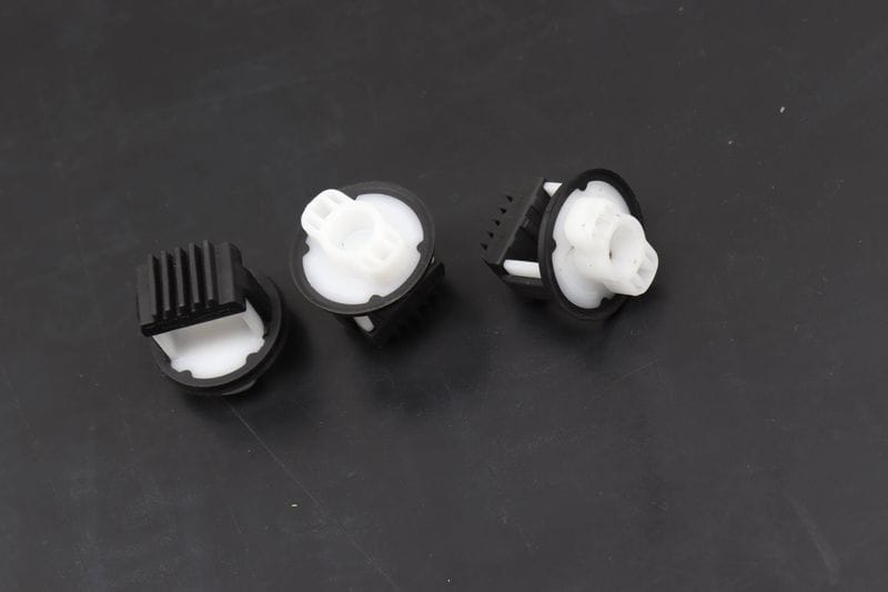 Door Panel Clip / Fastener Set (3) 992867075 — Used (SKU 573778)