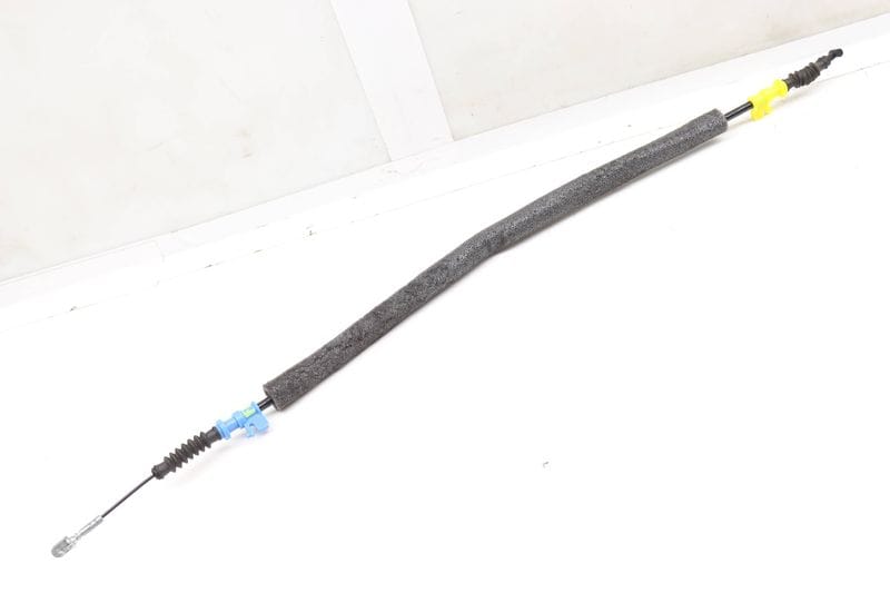 Exterior Door Handle Release / Bowden Cable 9J1837017 — Used (SKU 573188)