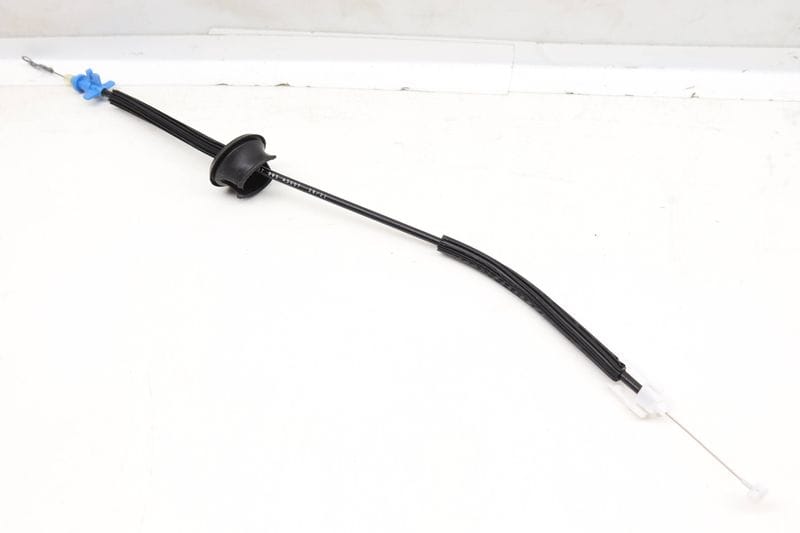 Interior Door Handle Release / Bowden Cable 9J1837085 — Used (SKU 573185)