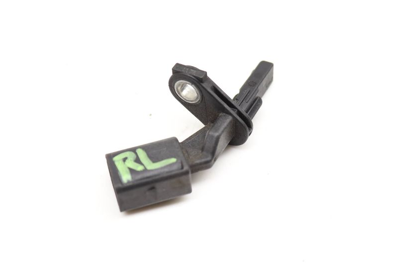 ABS / Wheel Speed Sensor 9J1927807 — Used (SKU 573692)