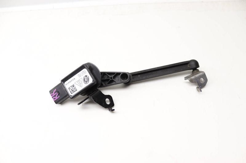 Headlight / Suspension Leveling Sensor 9J1616572B — Used (SKU 573616)