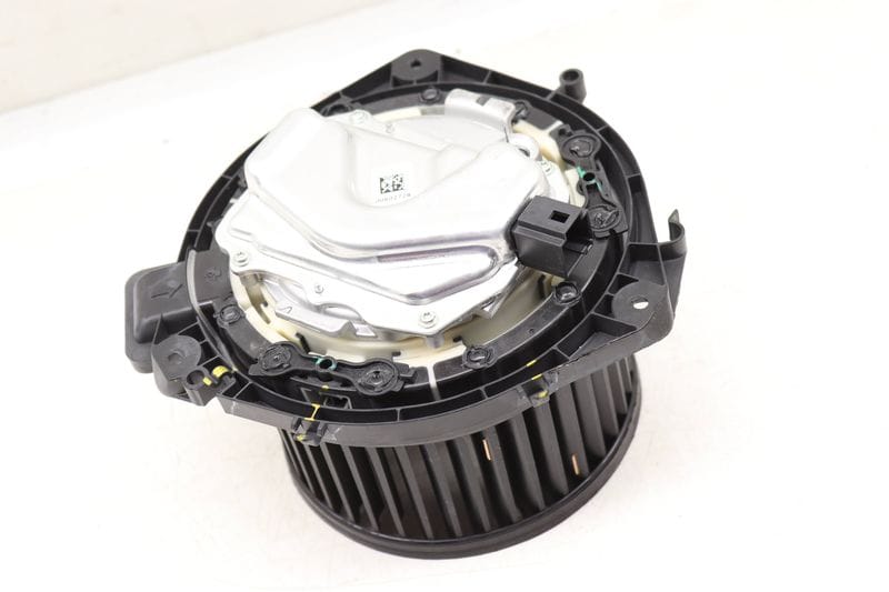 Blower Motor / Fan 1EA820021A — Used (SKU 551591)
