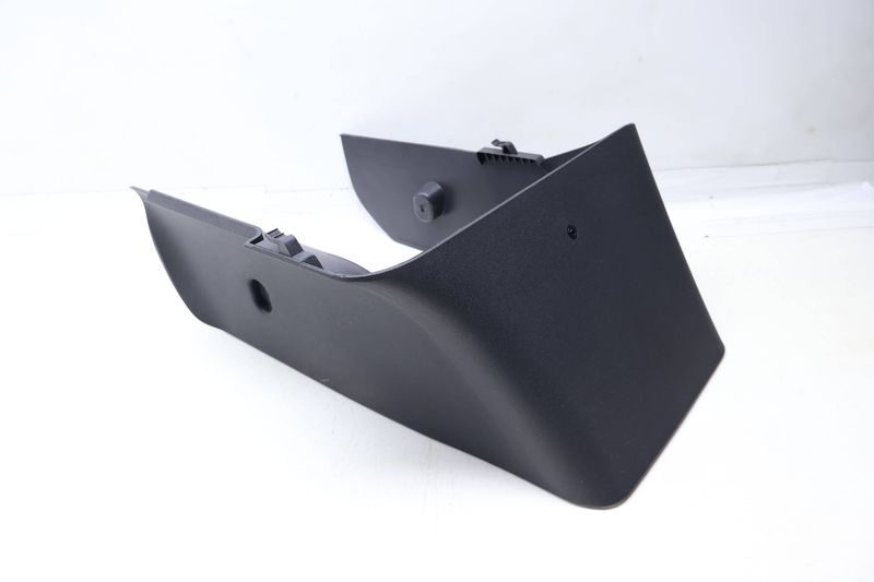 Center Dash Trim / Panel 11K858401 — Used (SKU 691830)
