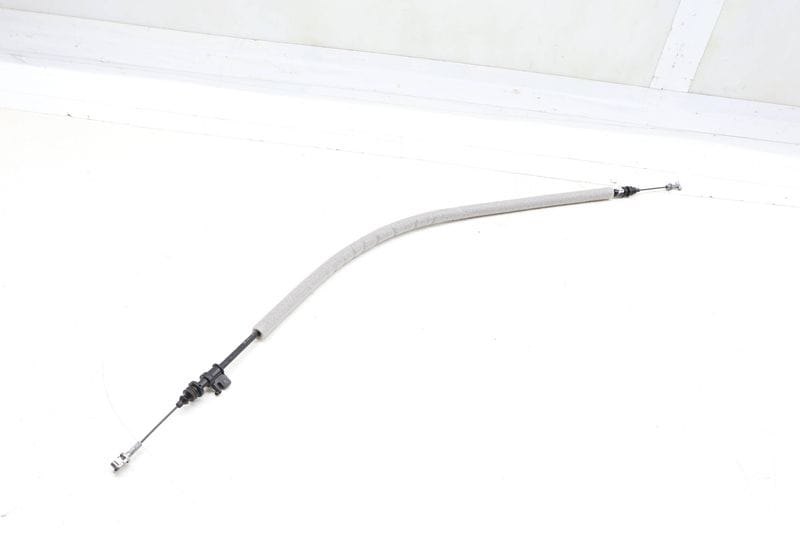Exterior Door Handle Bowden Cable 11A837017A — Used (SKU 691759)