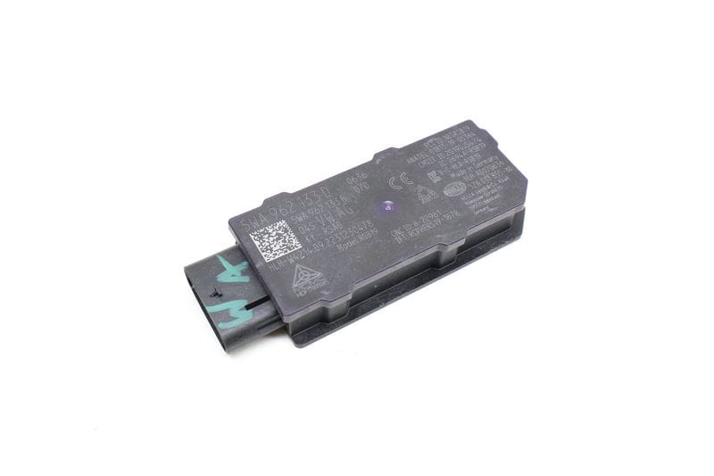 Kessy / Keyless Entry Antenna 5WA962133D — Used (SKU 691687)