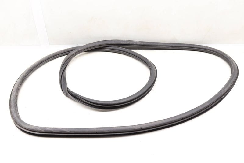 Door Seal / Weather Stripping (INNER) 11K867912 — Used (SKU 551721)