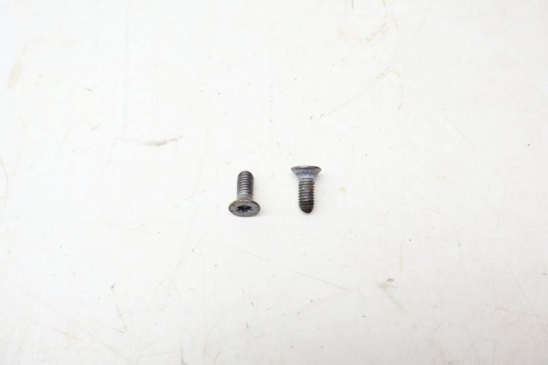 M6X16 Brake Rotor Screw Bolt Set (2) N10648301 — Used (SKU 692097)