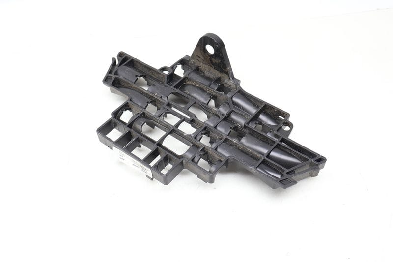 Mount Bracket 1EK121224 — Used (SKU 691806)