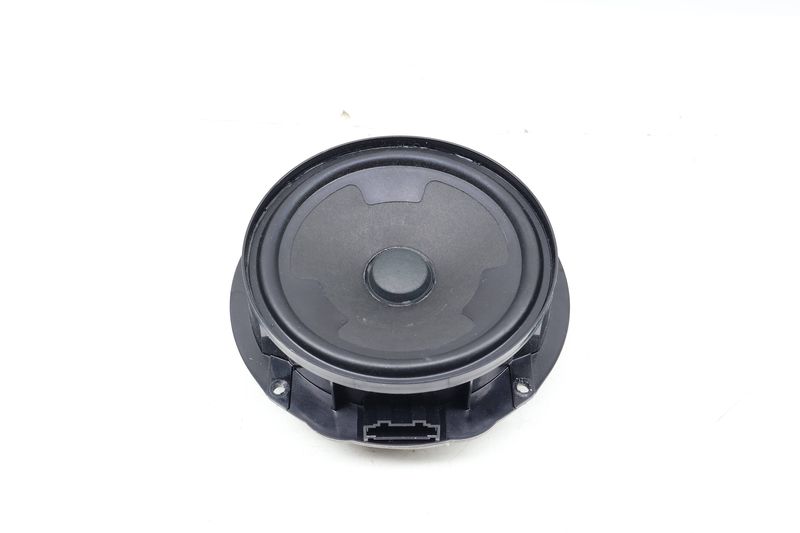 Door Speaker / Woofer 11K035710 — Used (SKU 691818)
