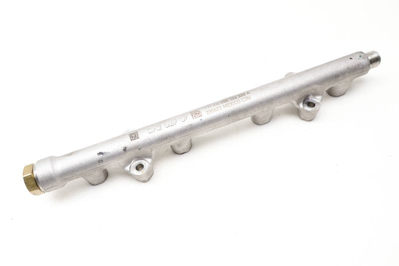 Fuel Rail 05E133320A — Used (SKU 632956)