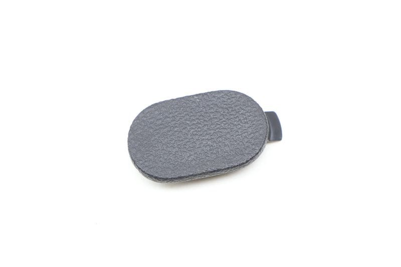 Center Console Screw Cap / Cover 17A863359 — Used (SKU 632832)