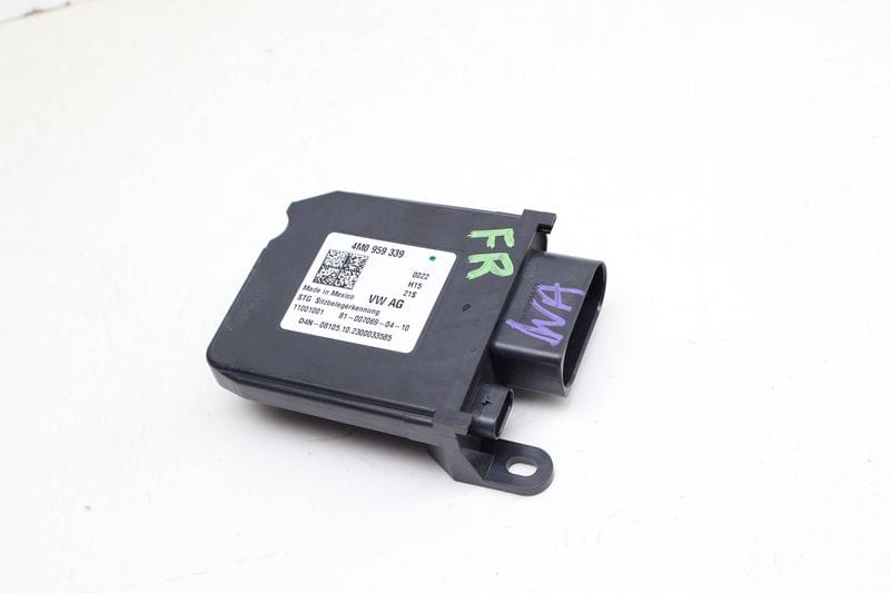 Seat Occupant Detection Module 4M0959339 — Used (SKU 708534)