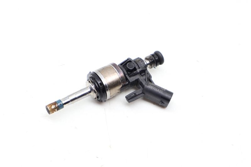 Fuel Injector 06N906036A — Used (SKU 708657)