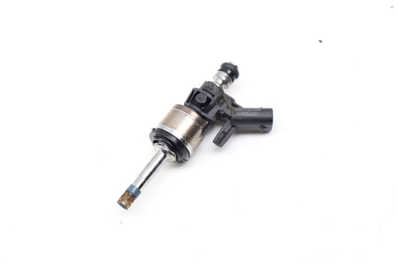 Fuel Injector 06N906036A — Used (SKU 708659)
