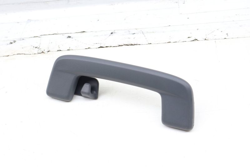 Grab Handle 8Y0857644 — Used (SKU 708831)