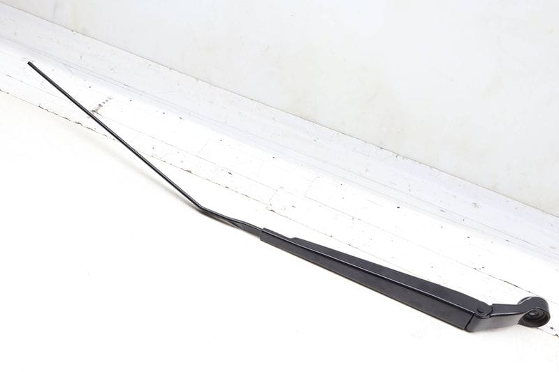Windshield Wiper Arm 8Y1955408 — Used (SKU 708903)