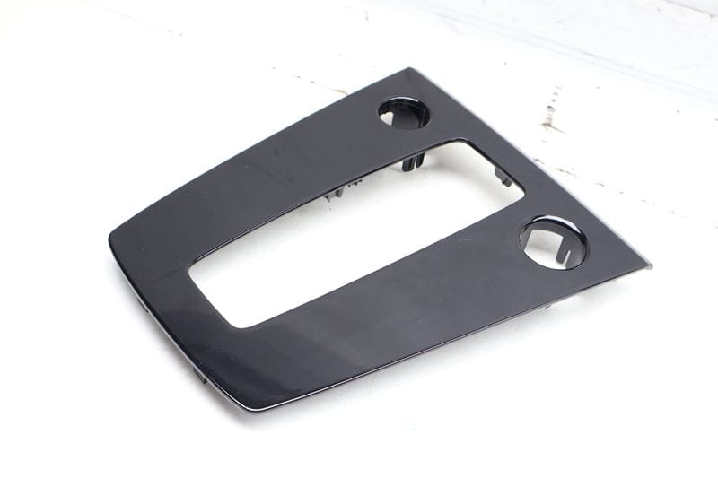 Shifter Bezel / Center Console Trim 8Y1864261A — Used (SKU 708843)