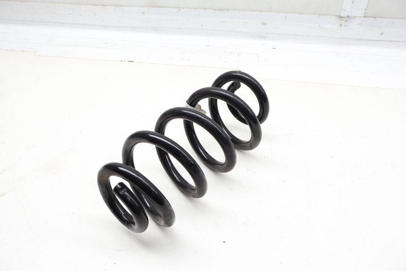 Suspension Coil Spring 8W0511115ES — Used (SKU 739760)