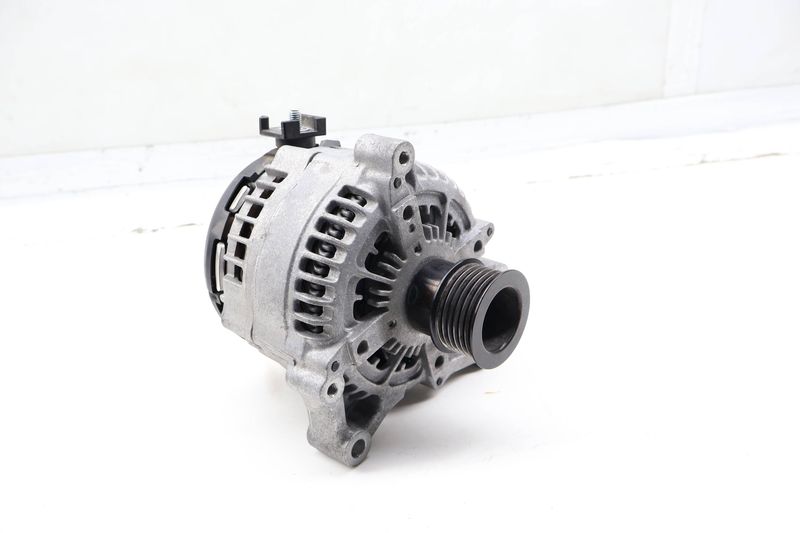 Alternator (180 AMP) 12318627125 — Used (SKU 729845)