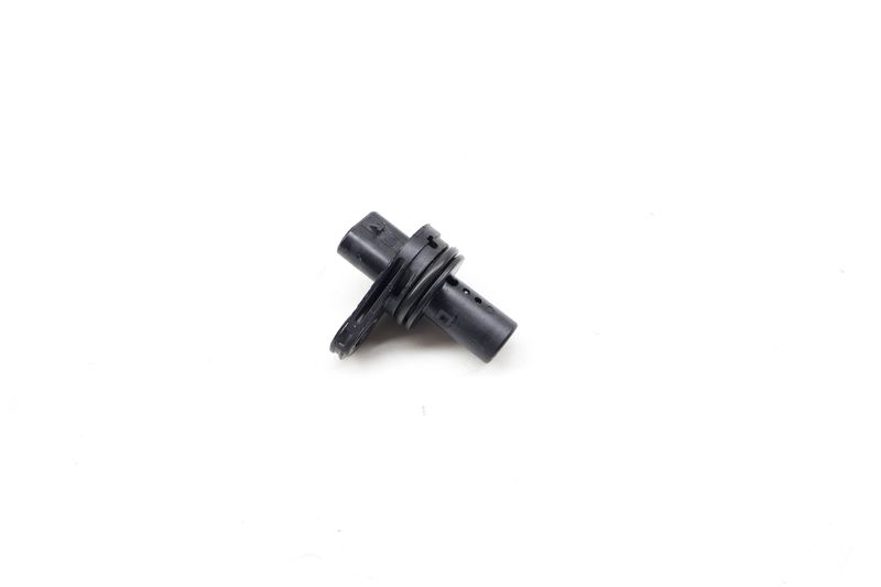 Cam / Camshaft Position Sensor 13628644374 — Used (SKU 729767)