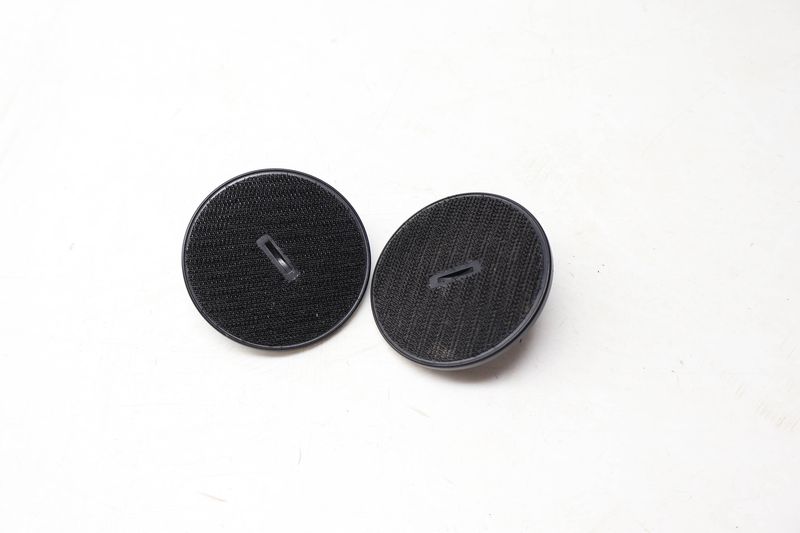 Carpet Floor Mat Fastener / Mount Set (2) 07149166609 — Used (SKU 729518)