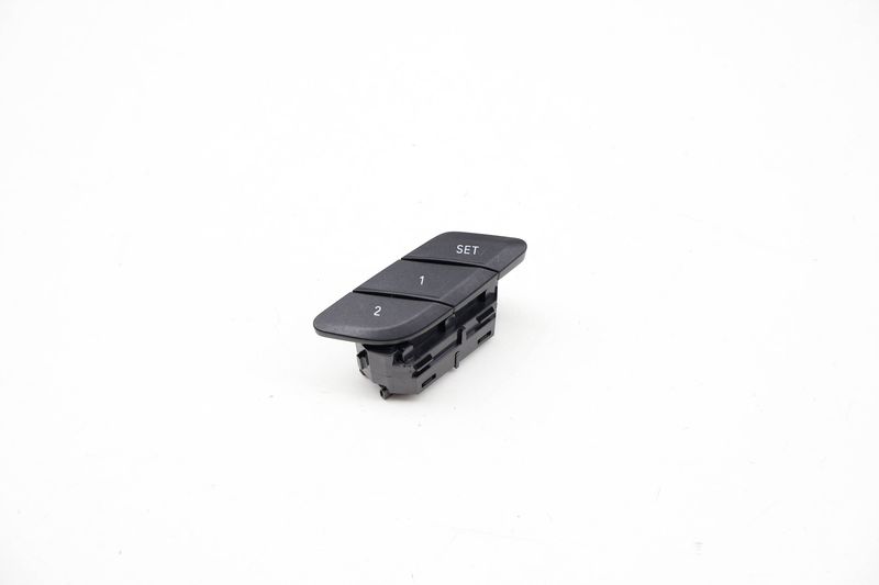 Seat Adjustment Memory Switch 61317937969 — Used (SKU 729679)