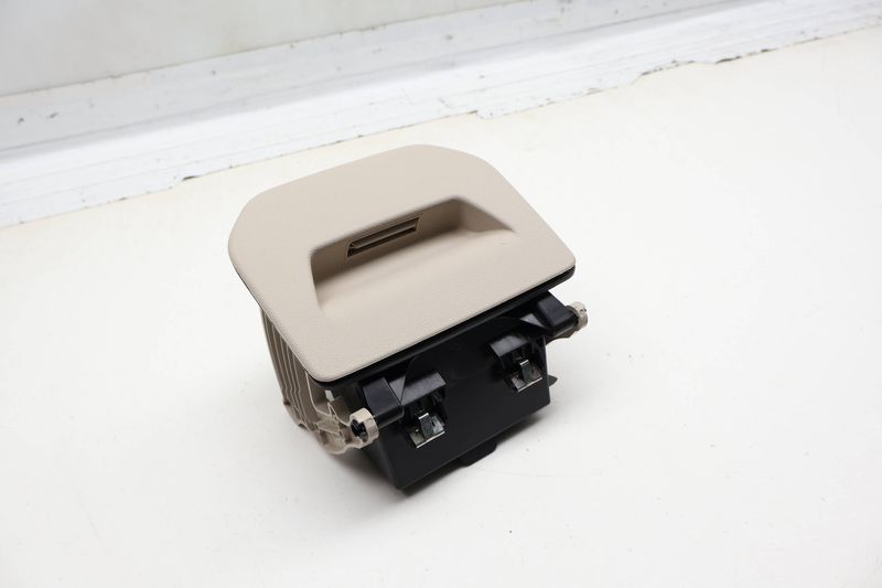 Dash Storage Bin 6823240 — Used (SKU 729418)