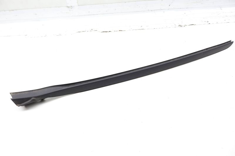 Windshield Side Trim / Seal 7475979 — Used (SKU 729814)