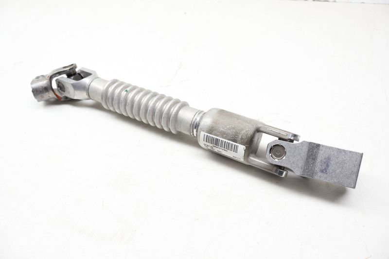 Lower Steering Shaft Joint 6872144 — Used (SKU 729827)