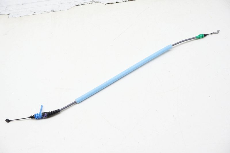 Exterior Door Handle Release / Bowden Cable 51227474336 — Used (SKU 729636)