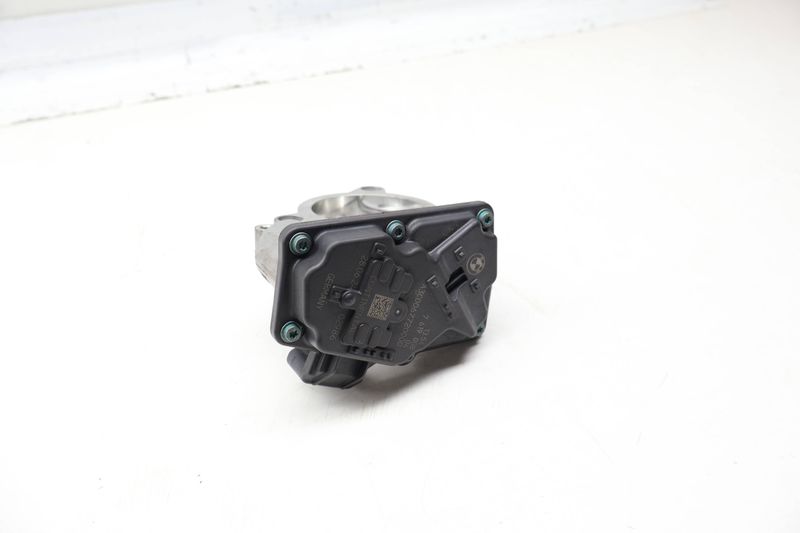 Throttle Body 13547619008 — Used (SKU 729852)