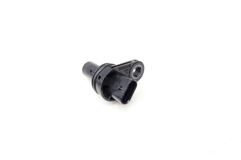 Cam / Camshaft Position Sensor 13628644374 — Used (SKU 657889)