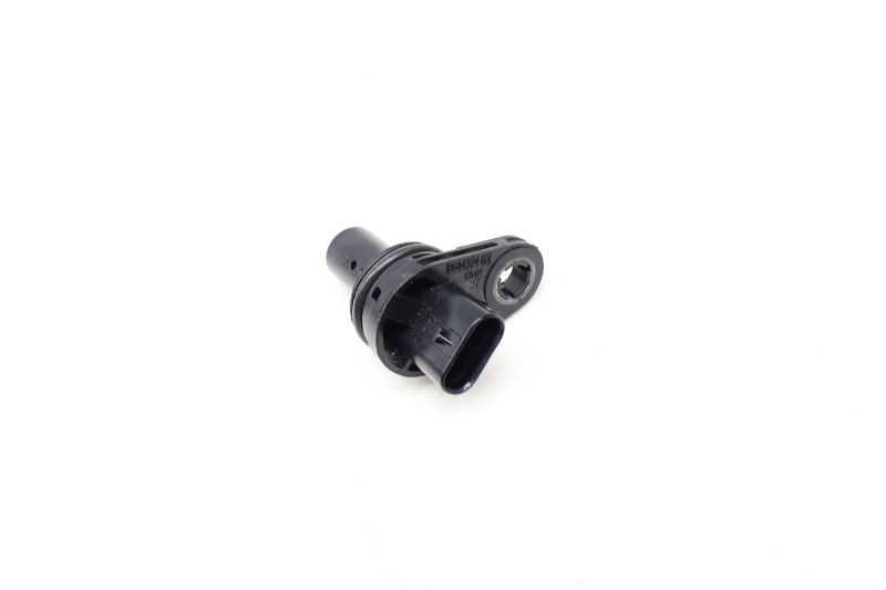 Cam / Camshaft Position Sensor 13628644374 — Used (SKU 657890)