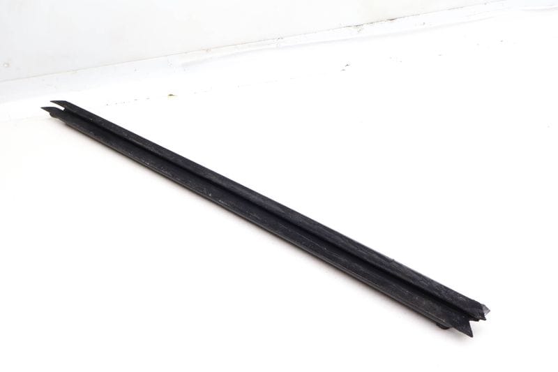 Inner Door Window Slot Seal 51337393417 — Used (SKU 657783)